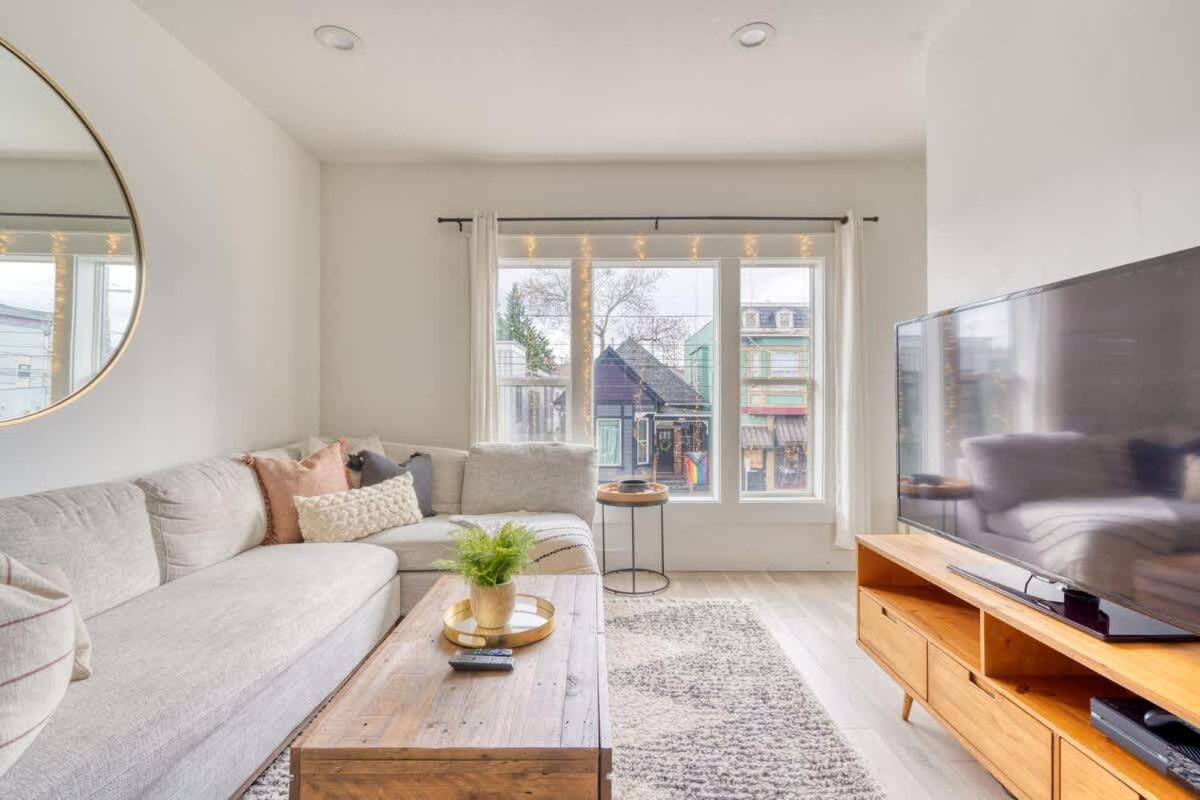 Stay Portland - Perfect Portland Farmhouse Loft - Breweries & Bars Extérieur photo
